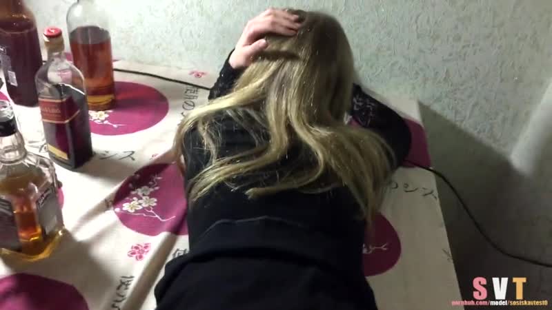 Ein Mädchen in die Muschi gefickt [Porno, Porno, Sex, Lesben, Blowjob, Anal, Amateur, fickt, saugt, Russisch, HD]