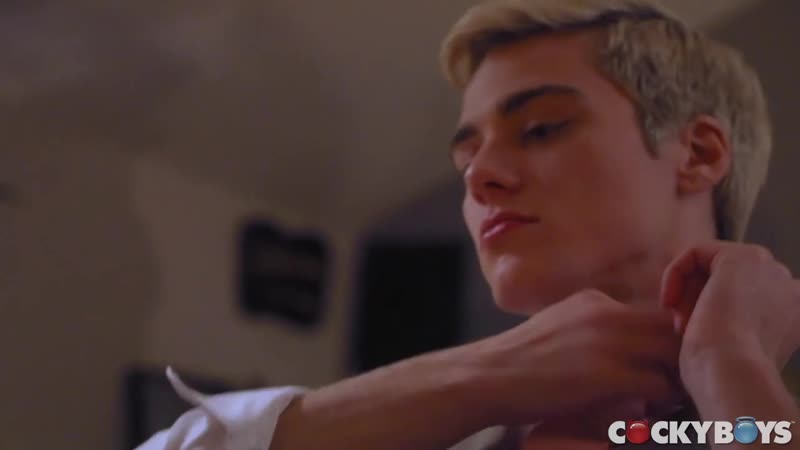 Porn All Saints, chapitre 2 (coupure des réalisateurs) Calvin Banks, Blake Mitchell Carter Dane