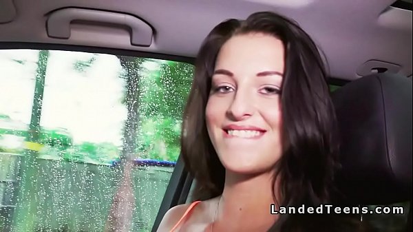 Teen hitchhiker flashes ass to stranger in car
