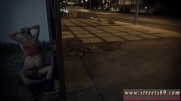 Silla de chica rubia bondage A menos que seas de los años sesenta y profundices