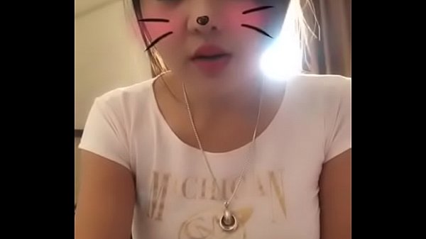 Bella ragazza che vive da bigo