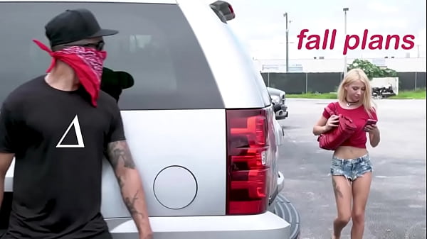 BANGBROS - Teen-Porno-Zusammenstellung mit Kenzie Reeves, Kylie Page, Maya Bijou und mehr!