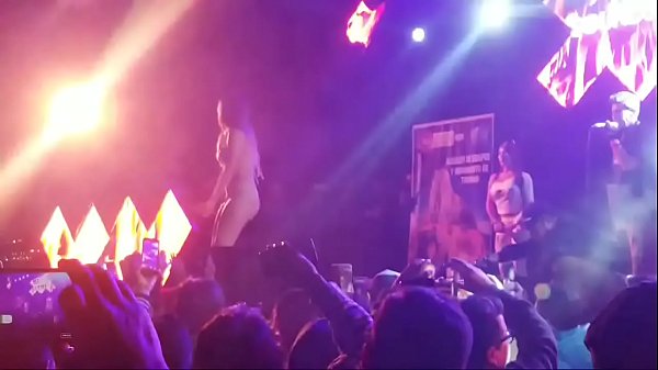 desfile de modelos de ajuste aqp - fantasma