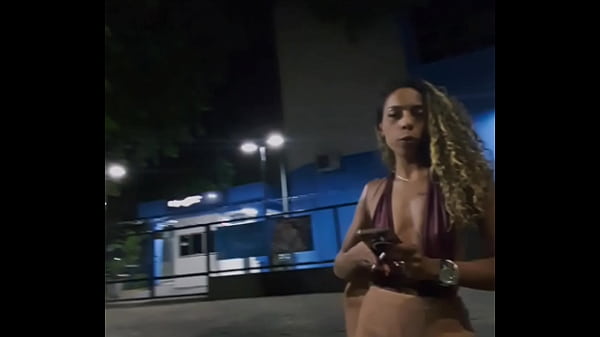 Beautiful Teen Girl poses in anal