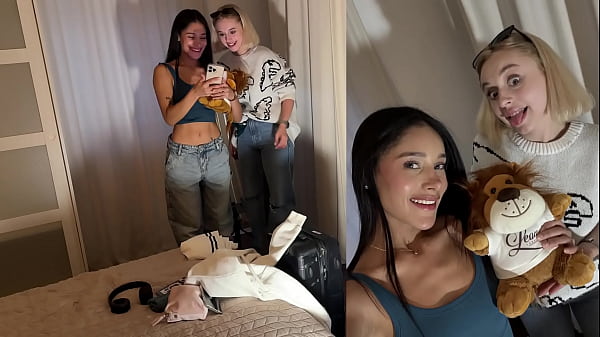 Due bellissime ragazze arrapate provano a far venire un ragazzo dal cazzo grosso con una sfida a dadi con un gioco di doppia sega