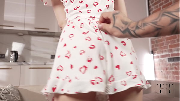 मैं वीर्य में डूबा हुआ हूँ! उसका लंड मेरे मुँह में बिल्कुल फिट बैठता है. पूर्ण संस्करण 4K एचडी टिम टीम