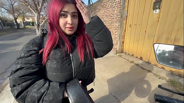 I give my body to the driver, I make him cum inside me!