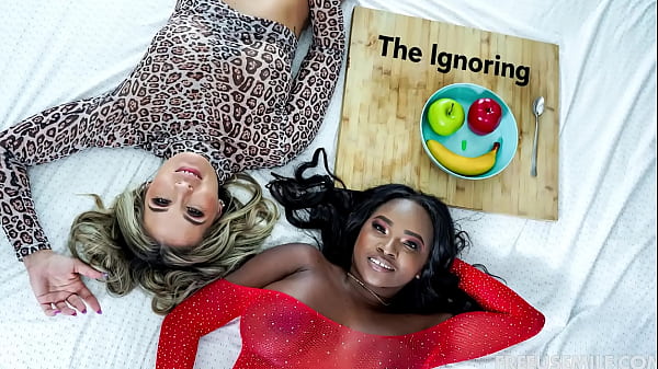 Ce BnB est livré avec 2 MILFS gratuites, une blanche et une ébène | L'Ignorant