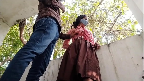 Adolescente apasionada y caliente se burla - sexy