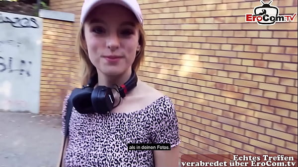 Teen Teen shows off - playful