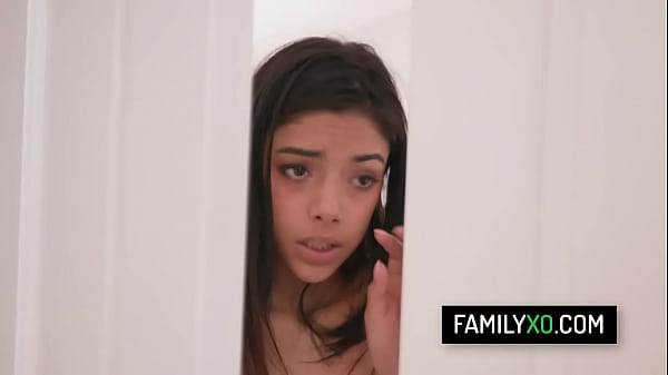 Sexy fucked_up_family Teen shows off