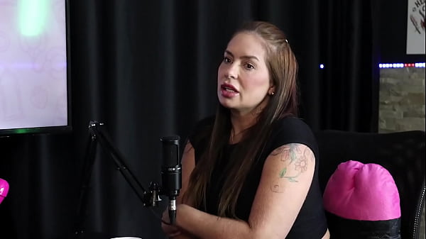 I bambini non erano d'accordo ma capivano, quindi hanno iniziato su una piattaforma porno, e il loro feticcio era fare sesso con un transessuale, e gli piace il sesso anale - Francis Simas (SHEER/RED)