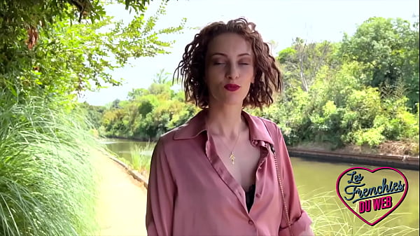 Teen blonde s'amuse Vidéo