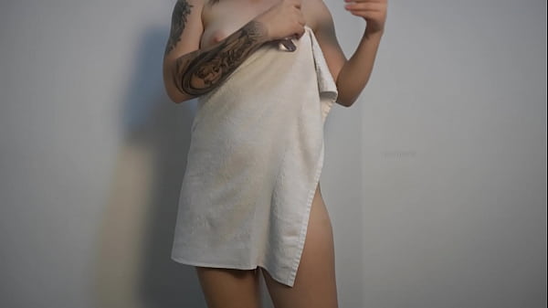 Sexy sex_toys Teen Girl