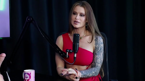 Er war zehn Jahre bei der Militärpolizei, er ist Anwalt und der Fetisch seines Mandanten bestand darin, alle seine Rechnungen zu bezahlen – Tati Weg (SHEER/RED)