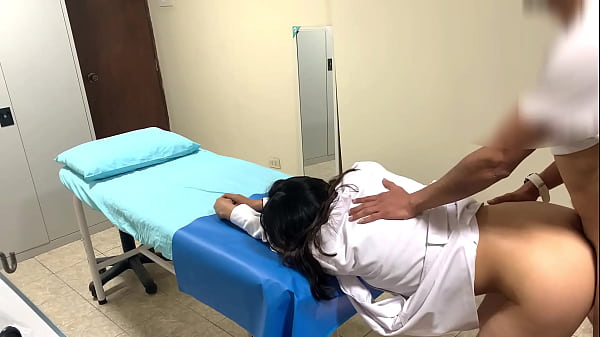 dottori che scopano durante l'orario di lavoro all'ospedale di Monterrey