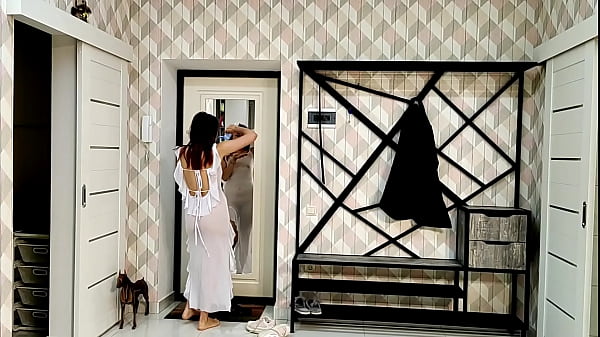 Angie Elif Hot Solo Masturbating