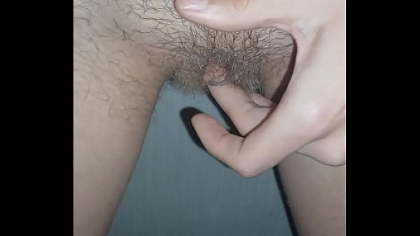 Calda e dolce teenager si diverte - lesbica