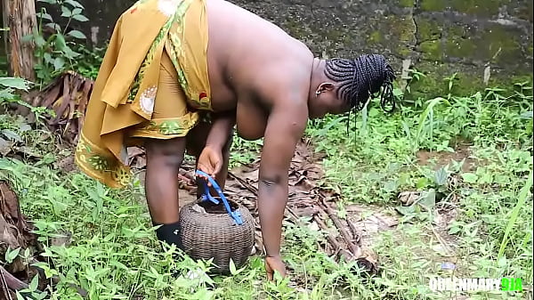 My neighbor offered to fuck me before giving me some vegetables from his garden