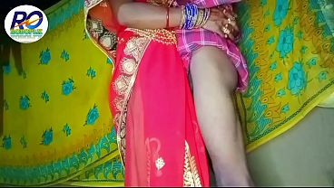 Cuñada india follada en el establo de yegua, sari rojo levantado, culo pelai 3