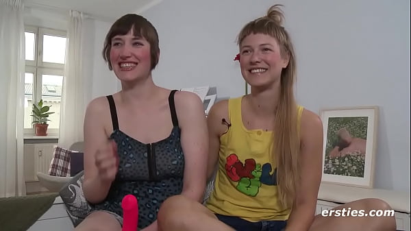 Video von jugendlichen lesbischen Models