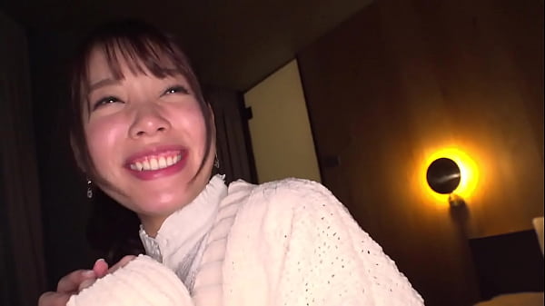 Beautiful Teen enjoys herself ass