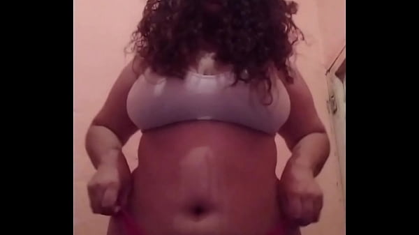 Se graba masturb&aacute_ndose para mi