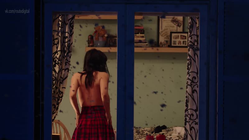 Jackie Adragna, Caitlin Scarpa, Courtney Baxter, Michelle Tpornr, Carly Brooke, Rebecca Ruber, Krista Ayne, ungewöhnliche Anziehung