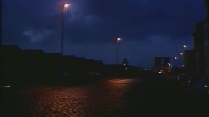 Prison Prison (1997) film porno con traduzione in russo sesso anale porno rus vintage retrò