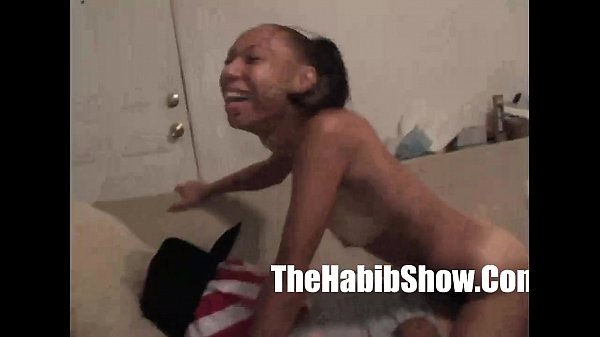 Petite N Freaky Ghetto Hood Bitch scopata da Bandit