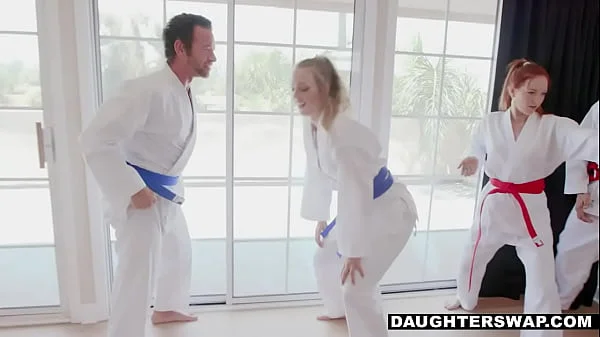 Kate kennedy và sophia lux bí mật tò mò của cô ấy [tất cả giới tính, Hardcore, thổi kèn, xoa bóp, có ba người]